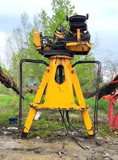 1999 Rotobec 80 Log Loader