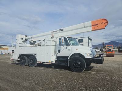 2003 International WorkStar 7400 Boom / Bucket Truck