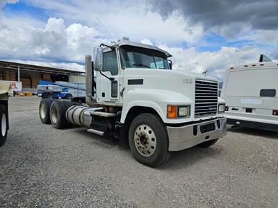 2011 Mack CHU613 6X4 Day Cab Truck