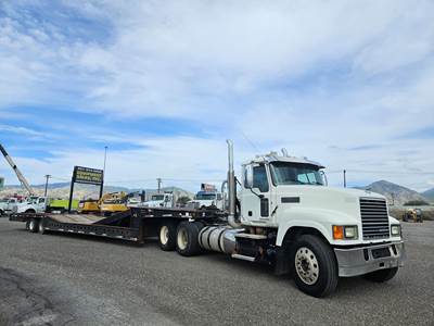 2011 Mack CHU813 Day Cab Truck and Trailer Combo