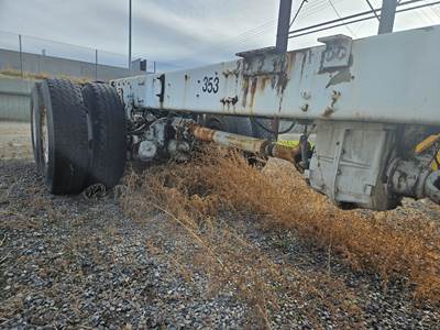 1996 Oshkosh F2344 Heavy Duty Cab & Chassis Truck For Sale | Salt