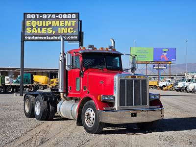 2005 Peterbilt 378 Day Cab Truck