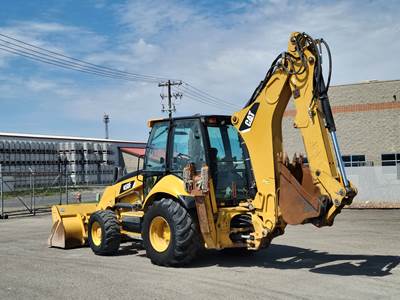 2015 Caterpillar 450F Backhoe