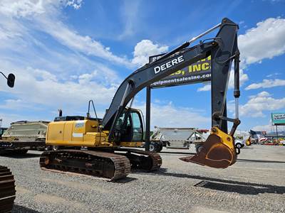 2013 John Deere 210G LC Excavator