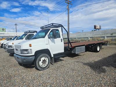 2008 GMC C5500 Flatbed Truck
