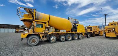 2007 Oshkosh S2146 Mixer / Ready Mix / Concrete Truck