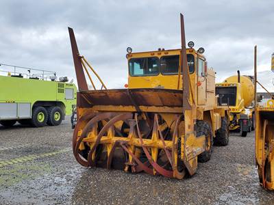 1982 Oshkosh H2218 Snow Blower Truck