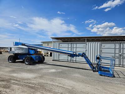 2010 Genie S85 4WD Telescopic Boom Lift
