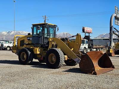 2017 Caterpillar 938M Wheel Loader High Lift
