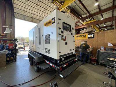 Caterpillar XQ425 Generator