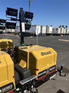 Allmand NIGHT-LITE GR Light Tower