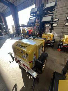 Allmand NIGHT-LITE GR Light Tower