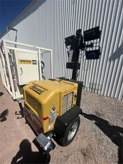 Allmand NIGHT-LITE GR Light Tower