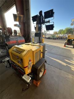 Allmand NIGHT-LITE GR Light Tower