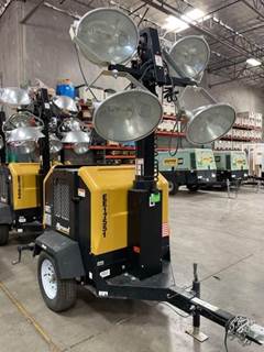 Allmand NIGHT-LITE V SERIES Light Tower