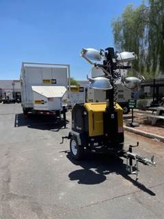 Allmand NIGHT-LITE V SERIES Light Tower