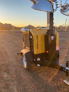 Allmand NIGHT-LITE V SERIES Light Tower