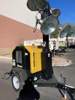 Allmand NIGHT-LITE V SERIES Light Tower