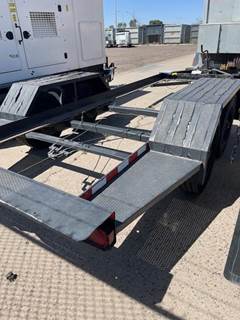 One Used Trailer From A Used Catgen Set XQ400, Two Axles, Ingood Usable