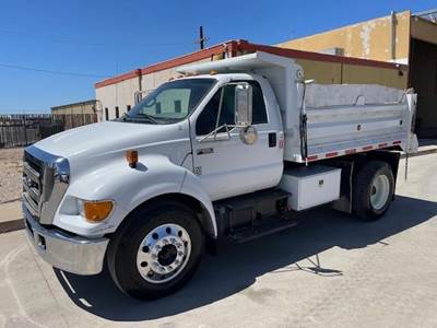 Ford F-650 XL Dump Truck - Caterpillar 230HP, Automatic