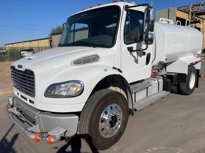 Freightliner M2 106 2000 Gallon Water Truck - Cummins, Automatic