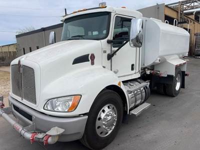 Kenworth T370 2500 Gallon Water Truck - Paccar 330HP, Automatic