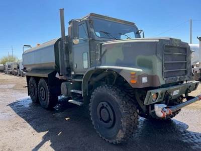 Oshkosh MK23 4000 Gallon Water Truck - Caterpillar, Automatic