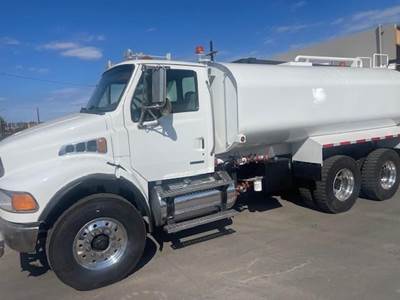 Sterling Acterra 4000 Gallon Water Truck - Caterpillar 330HP, Automatic