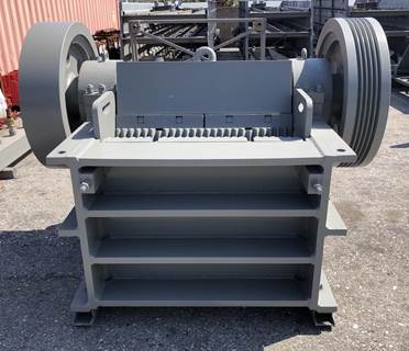 マッドクラッシャー　ジャンク 2023 McCloskey J50 V2 Jaw Crusher For Sale, 39 Hours