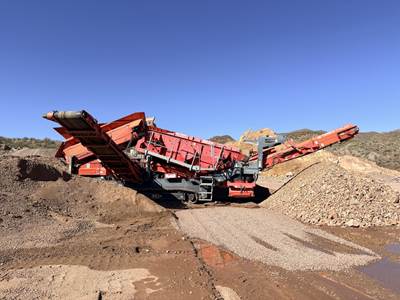 2019 Finlay 883+ Tracked Scalping Screening Plant