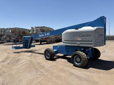 2013 Genie S-45 Telescopic Boom Lift
