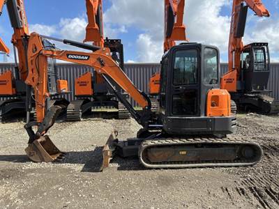 Doosan Dx50