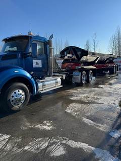 Kenworth T880 Day Cab Truck