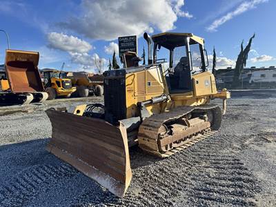 John Deere 700K XLT Dozer