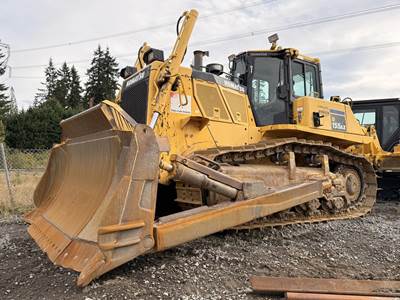 Komatsu D155AX-7 Dozer