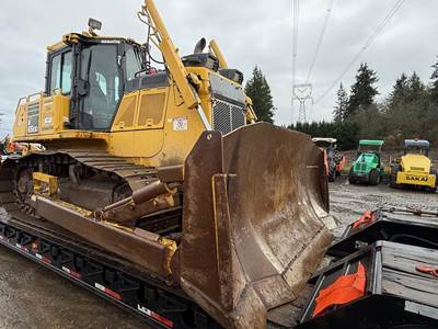 Komatsu D65EXi-18 Dozer