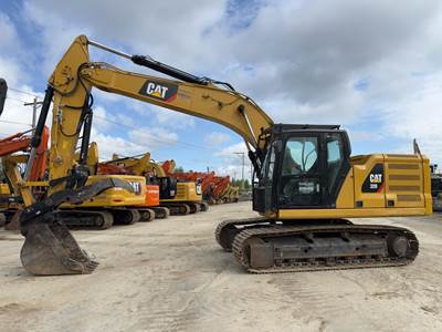 Caterpillar 320 Excavator