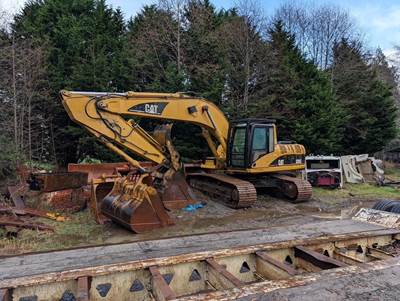 Caterpillar 325C Excavator