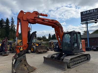 Hitachi ZX135US-5 Excavator
