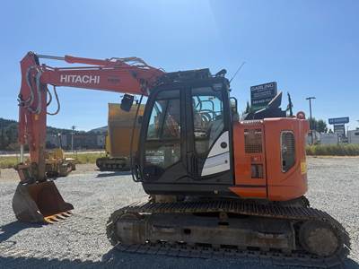 Hitachi ZX135USK-6 Excavator