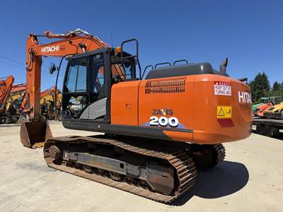 Hitachi ZX200-6 Excavator