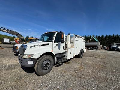 International DuraStar 4400 Mechanic / Service Truck