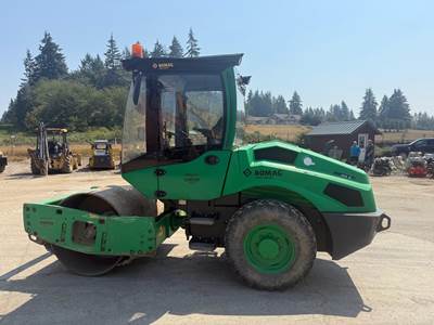 BOMAG BW145D-5 Smooth Drum Roller Compactor