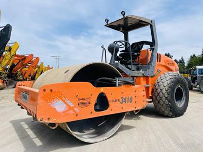 Hamm 3410 Smooth Drum Roller Compactor