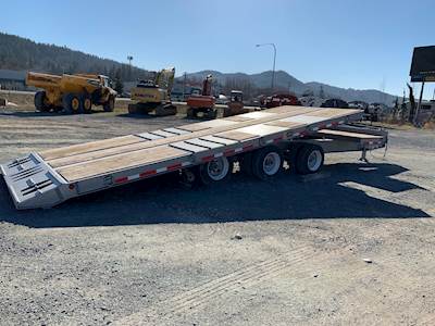 Cross Country 373RT Tag Trailer