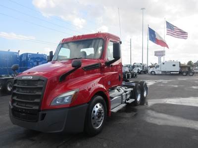 Freightliner Cascadia 126 Day Cab Truck - Detroit 455HP, 12 Speed Dt12 Automatic