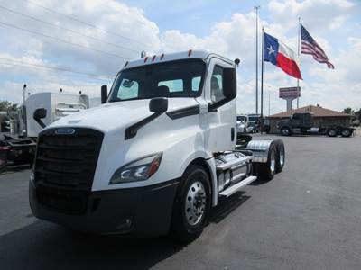Freightliner Cascadia 126 Day Cab Truck - Detroit 505HP, 12 Speed Dt12 Automatic