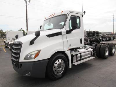Freightliner Cascadia 126 Day Cab Truck - Detroit 505HP, 12 Speed Dt12 Automatic