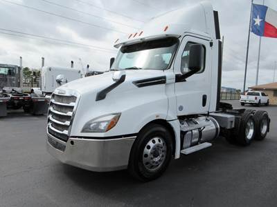 Freightliner Cascadia 126 Day Cab Truck - Detroit 450HP, 12 Speed Dt12 Automatic