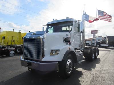 Freightliner Coronado 122 SD Day Cab Truck - Detroit 450HP, 10 Speed Manual